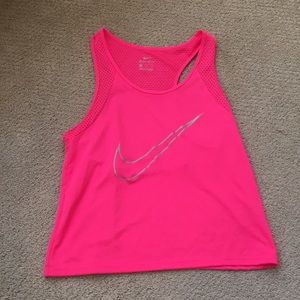 nike workout top, really light and breezy